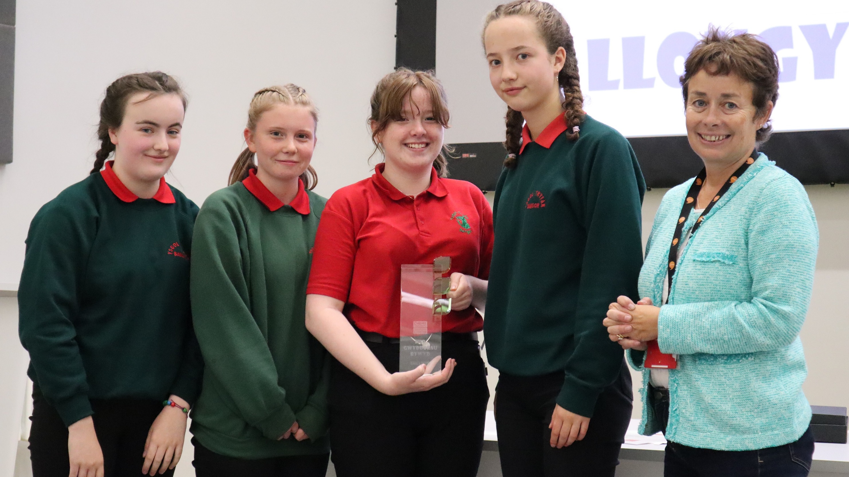 Schools celebrate science quiz success - News - Cardiff University